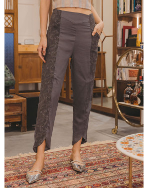 Nuri Emb Textured Trousers