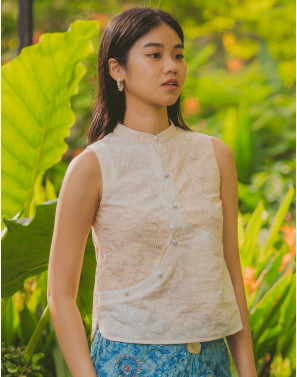 Acacia Embroidered Blouse