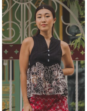 Aura Flirty Lace Blouse